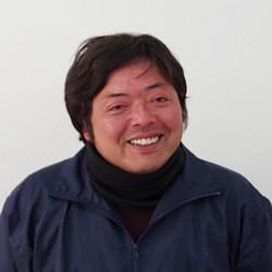 街の屋根やさん岐阜店スタッフ四井 幹也