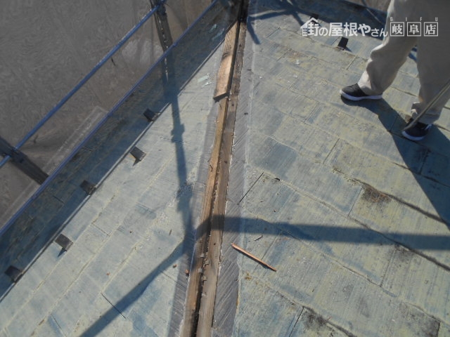 台風棟板金剥がれ