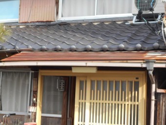 玄関屋根調査