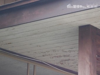 玄関屋根現場調査