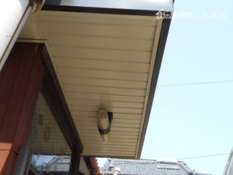 玄関屋根工事