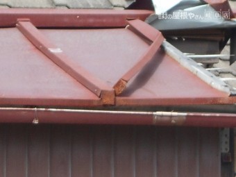 カラートタン瓦棒屋根調査