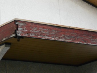 玄関屋根調査