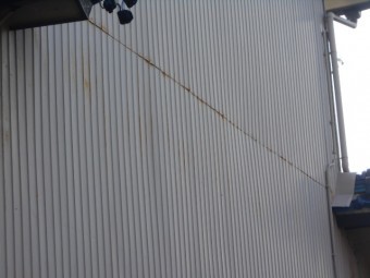 リブ波トタン壁調査