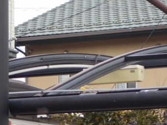 カーポートの屋根調査