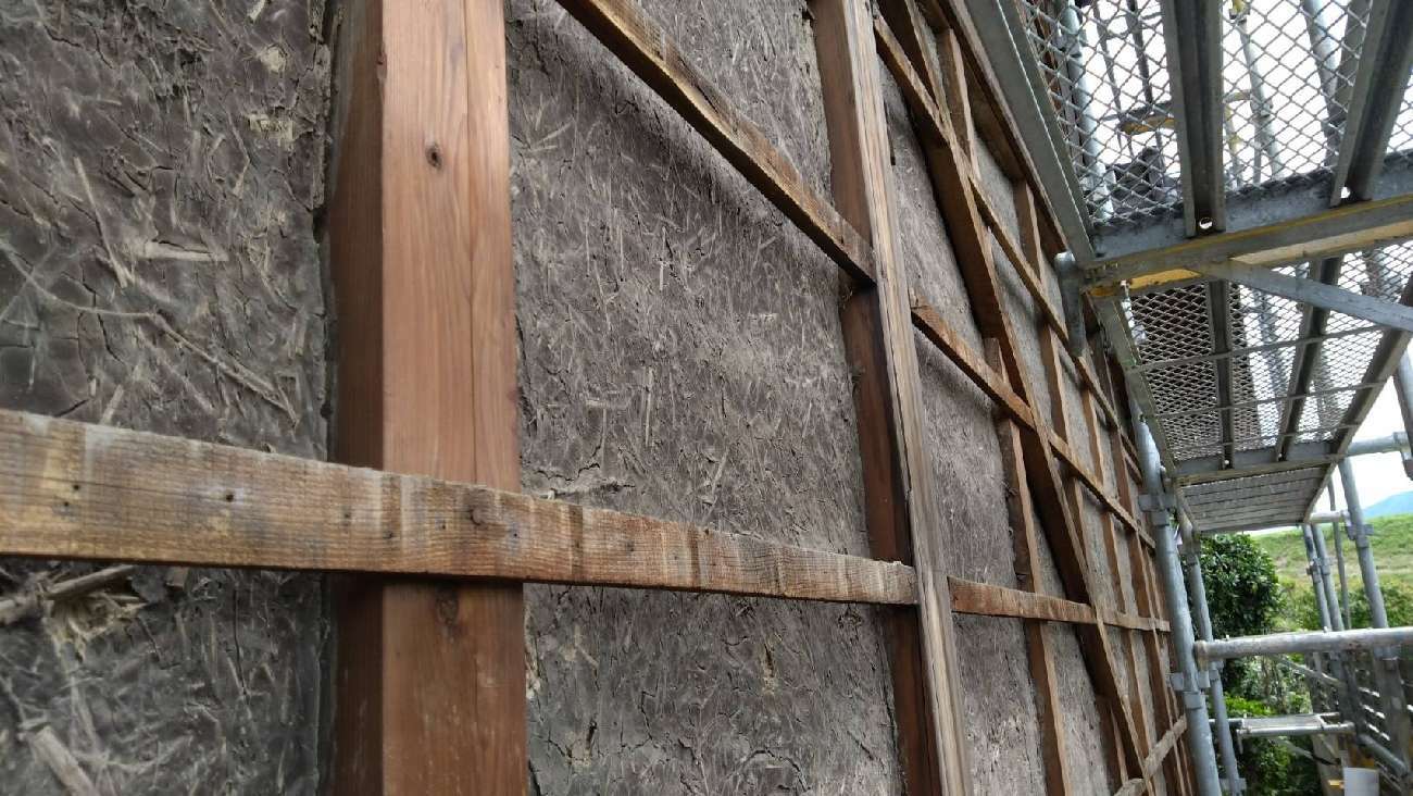 外壁張り替え　既設外壁撤去