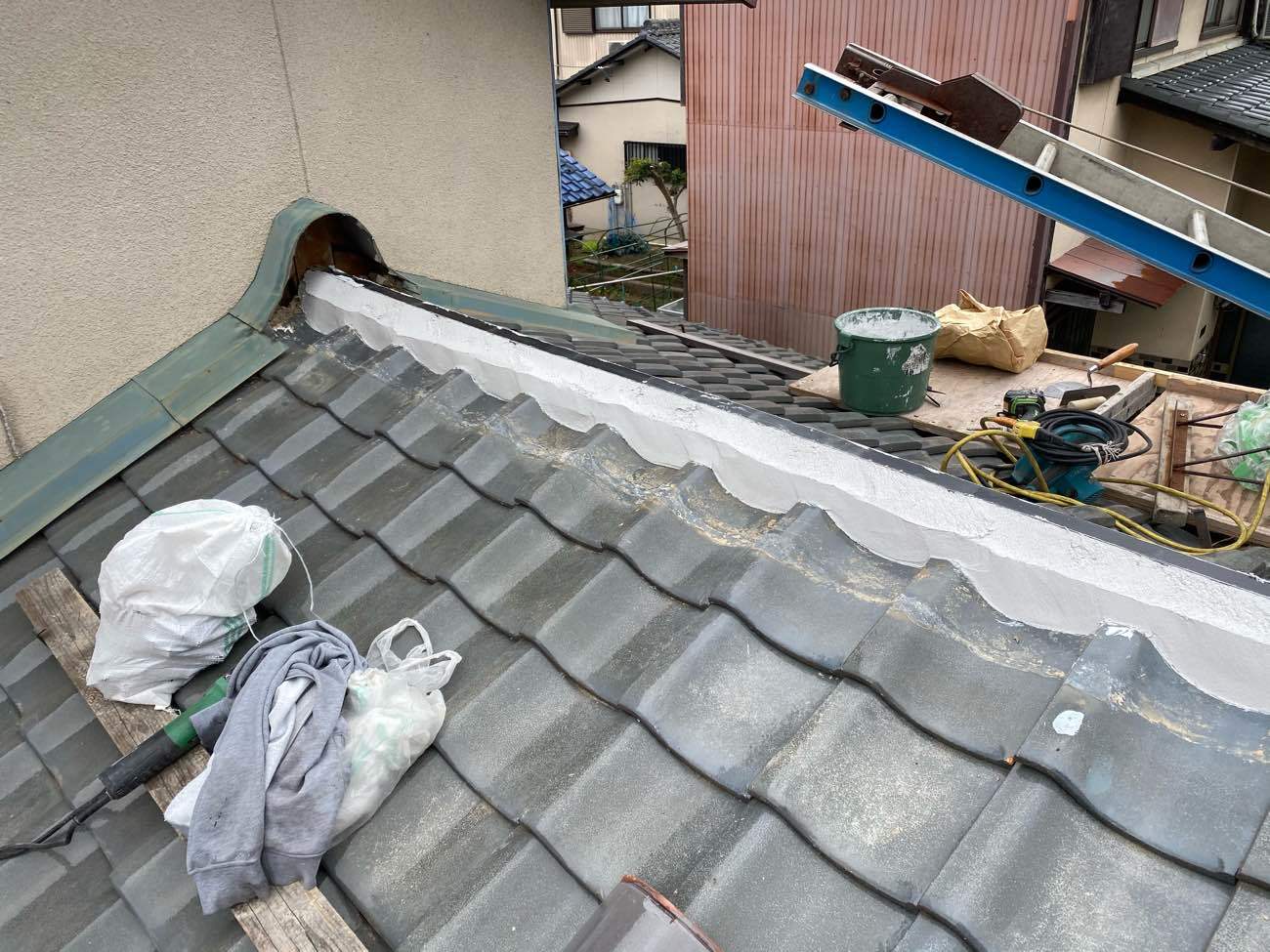 棟取り直し工事　南蛮漆喰