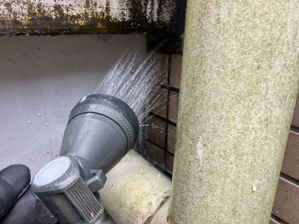 外壁隅部への散水試験
