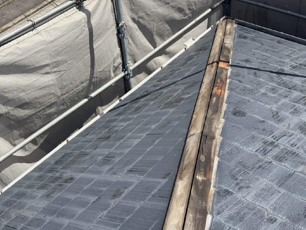 棟板金撤去後の屋根