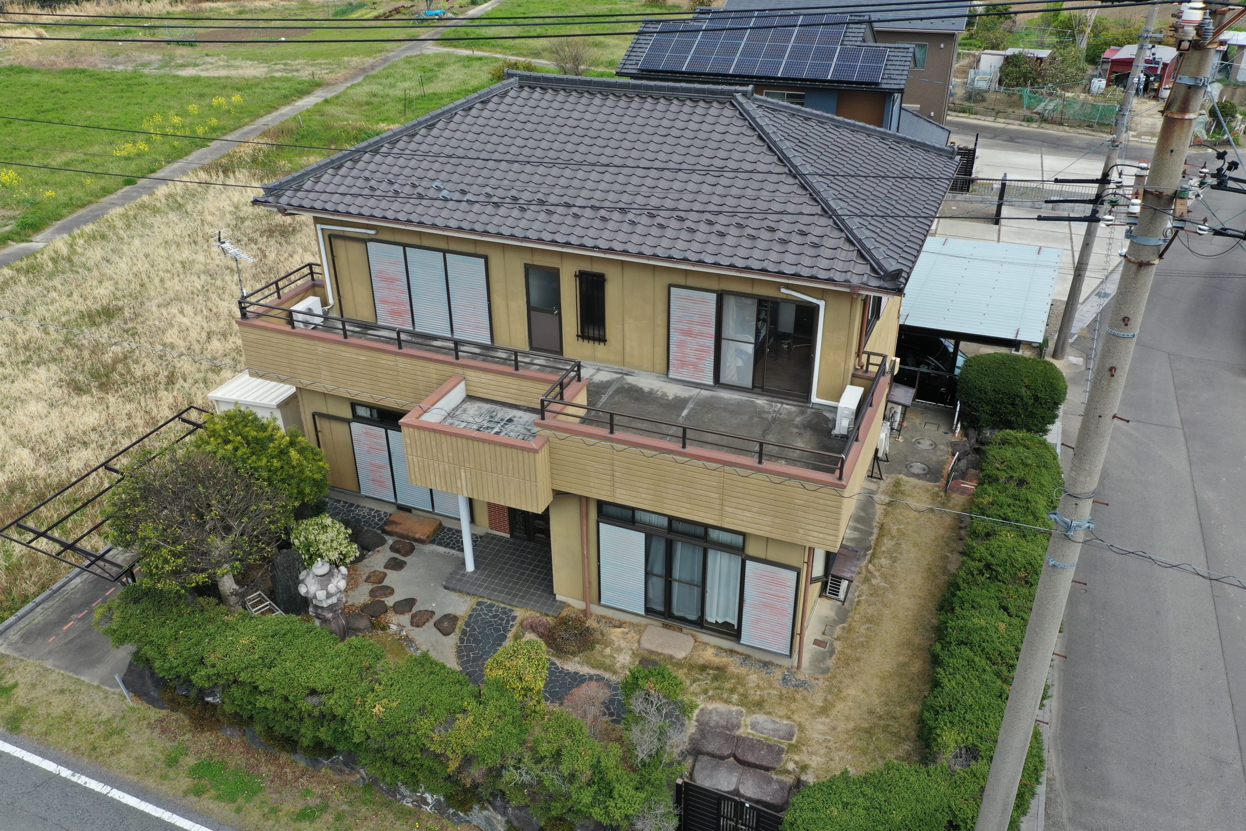 屋根外壁工事　ビフォーアフター