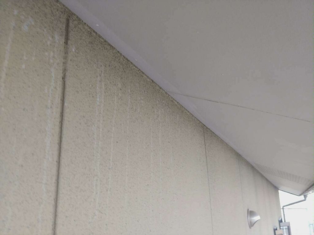 軒天際の目地確認