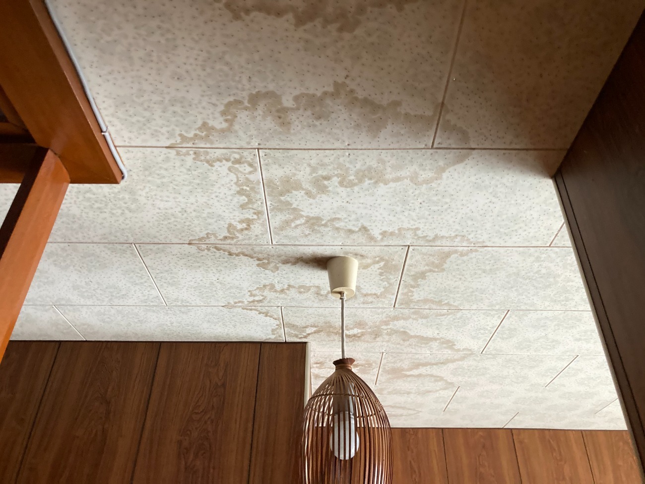 雨漏りのあった天井の様子