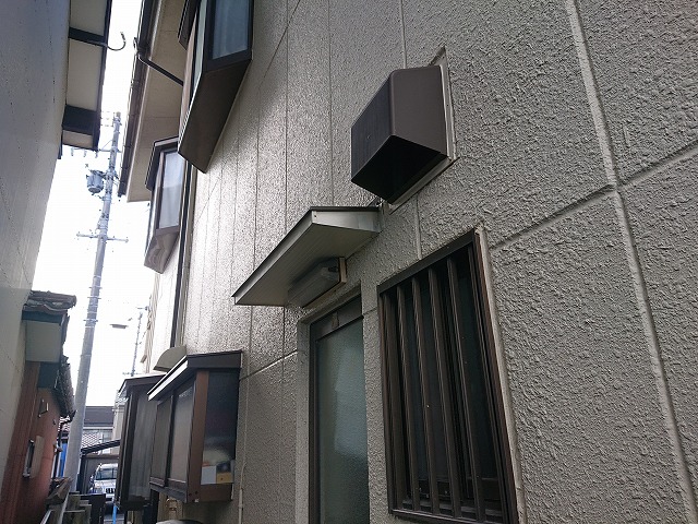 2階建ての住宅の外壁