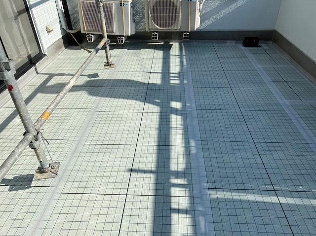 通気緩衝シートの施工完了
