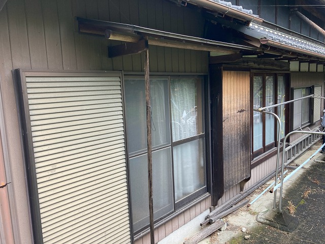 サッシ周りの劣化や雨戸の戸袋