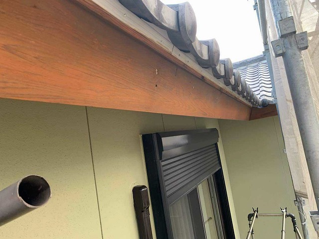 雨樋を撤去した屋根