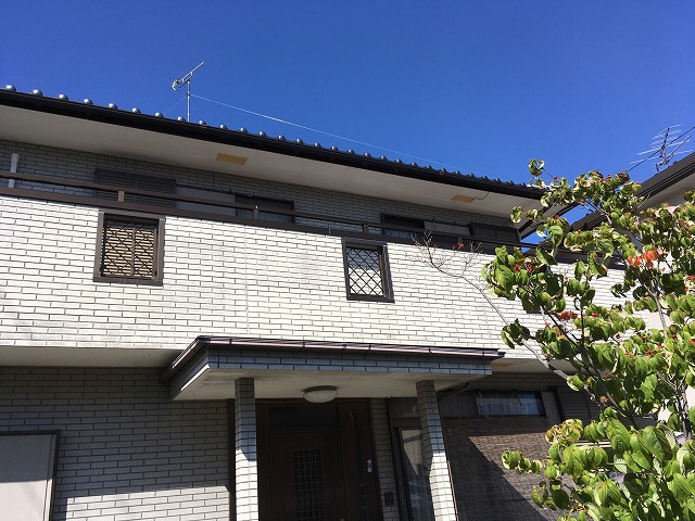 岐阜市で屋根外壁の無料点検、他社は高額な見積もりだったので相見積もりでご相談をいただきました