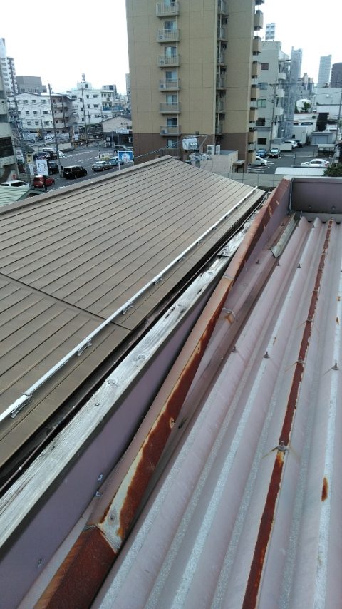 折板屋根