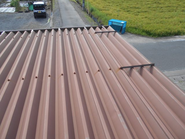 折板屋根 